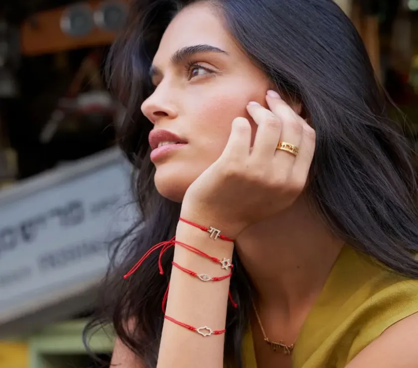 Diamonds Pave Hamsa Cord Bracelet in 10K Italy